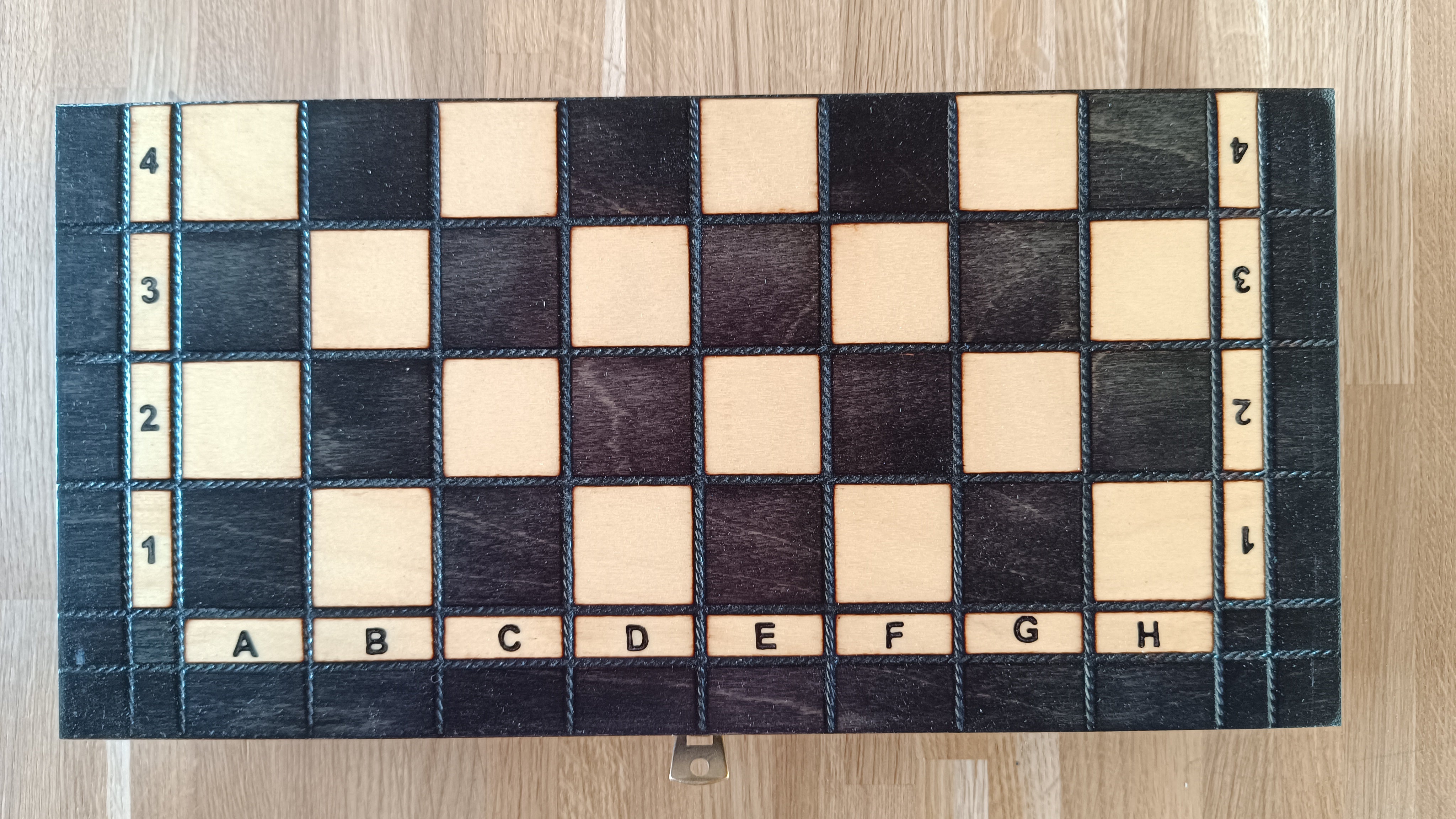 Schach „Kleine Perle“mit Einsatz, Farbe schwarz - Schach „Kleine Perle“mit Einsatz, Farbe schwarz