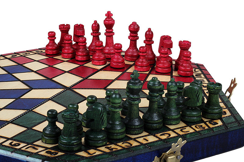 Juego de ajedrez para tres jugadores (32x28cm) tricolor - Juego de ajedrez para tres jugadores (32x28cm) tricolor