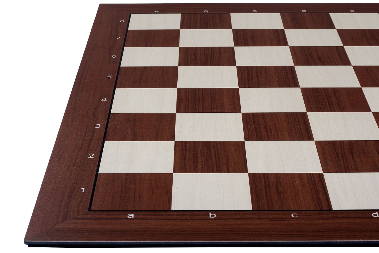 DGT SMART elektronisches Schachspiel - Schachbrett + zeitlose Schachfiguren aus Holz - DGT SMART elektronisches Schachspiel - Schachbrett + zeitlose Schachfiguren aus Holz