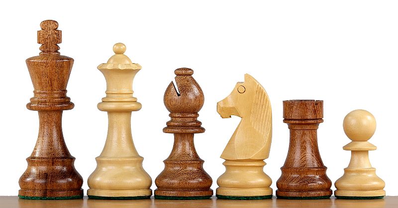 piezas de ajedrez Timeless de acacia india y boj, de 3,75 pulgadas, con alfiles adicionales - piezas de ajedrez Timeless de acacia india y boj, de 3,75 pulgadas, con alfiles adicionales