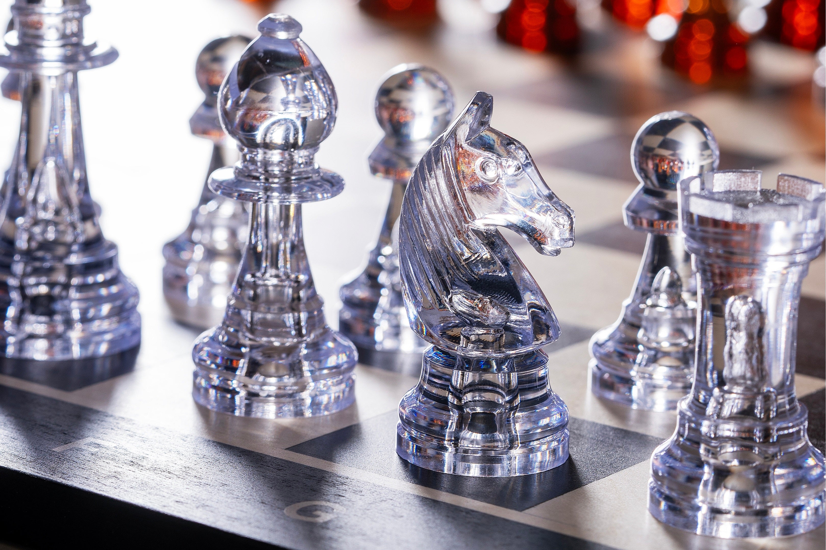 Staunton Schachfiguren Nr. 6, transparent bernsteinfarben (König 96 mm) - Staunton Schachfiguren Nr. 6, transparent bernsteinfarben (König 96 mm)