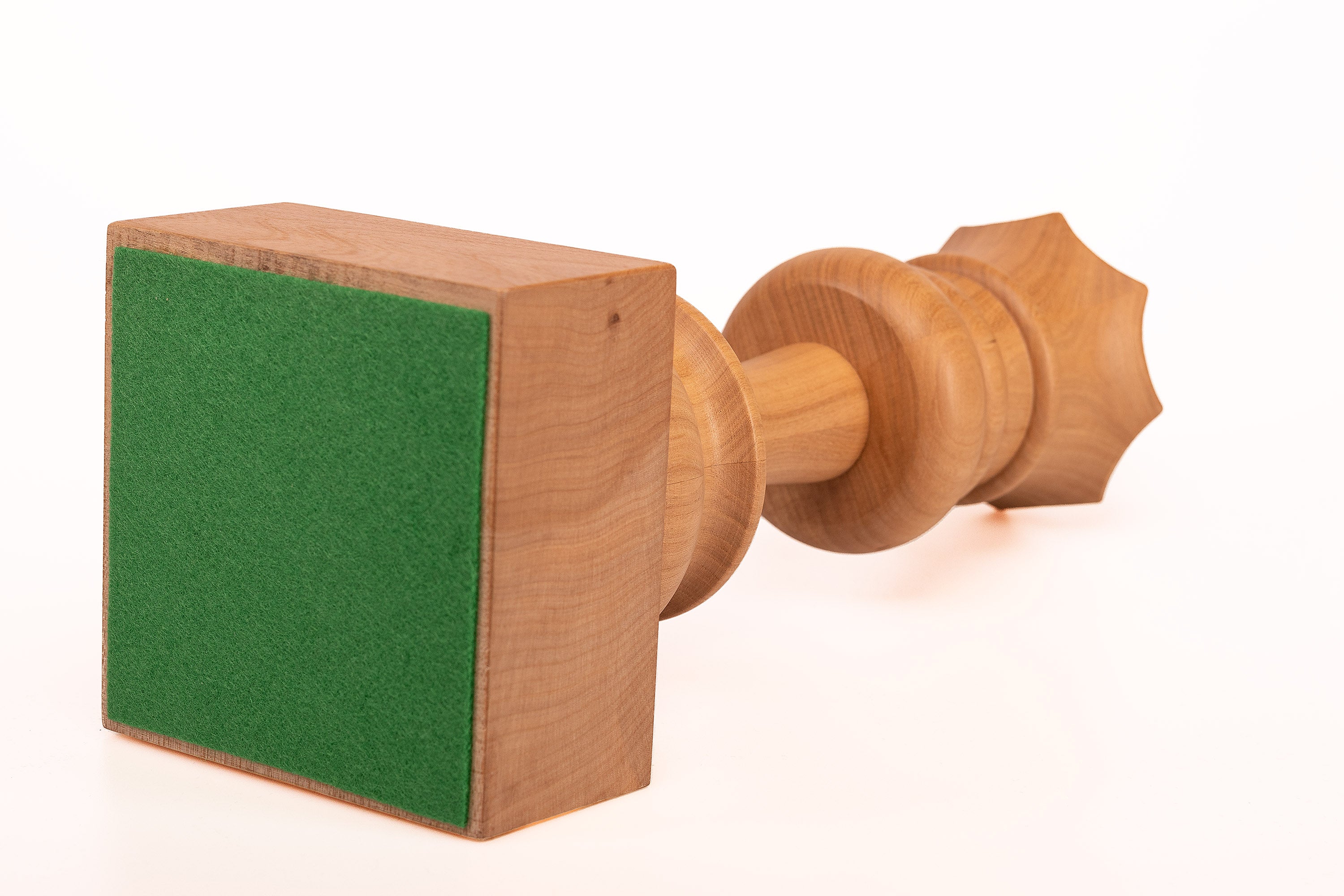 Wooden Chess Trophie - White Queen (35 cm height) - Wooden Chess Trophie - White Queen (35 cm height)
