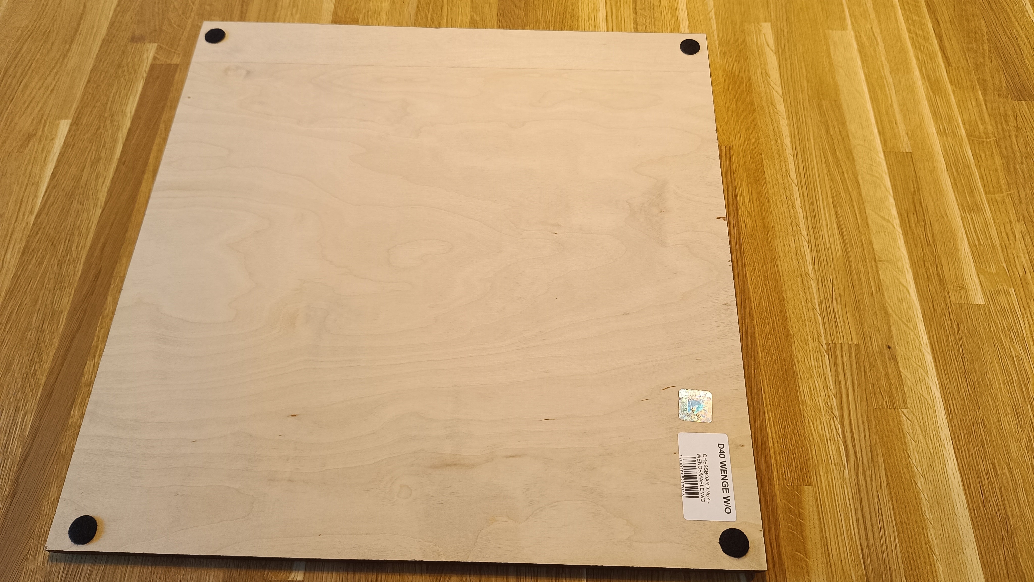 Tablero de ajedrez con marquetería de madera de wengué y sicómoro: tablero clásico de tamaño 4 sin coordenadas - Tablero de ajedrez con marquetería de madera de wengué y sicómoro: tablero clásico de tamaño 4 sin coordenadas