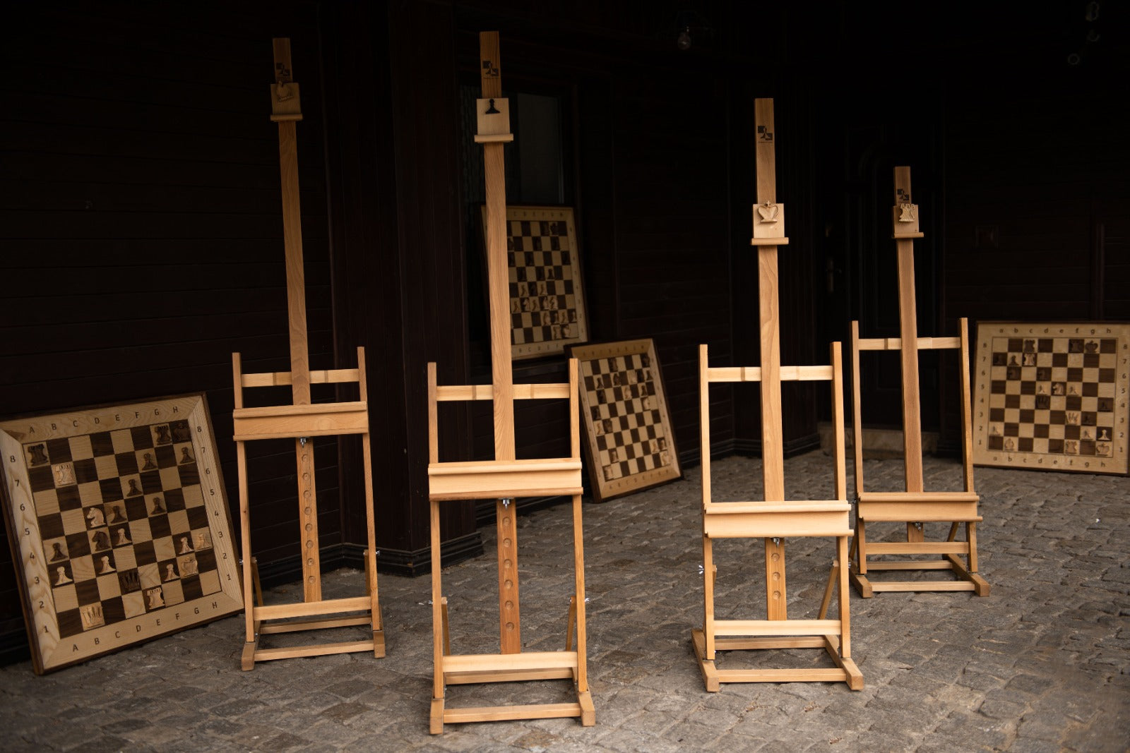 Elegante juego de ajedrez de madera DE DEMOSTRACIÓN: tablero (80 x 80 cm) con piezas - Elegante juego de ajedrez de madera DE DEMOSTRACIÓN: tablero (80 x 80 cm) con piezas
