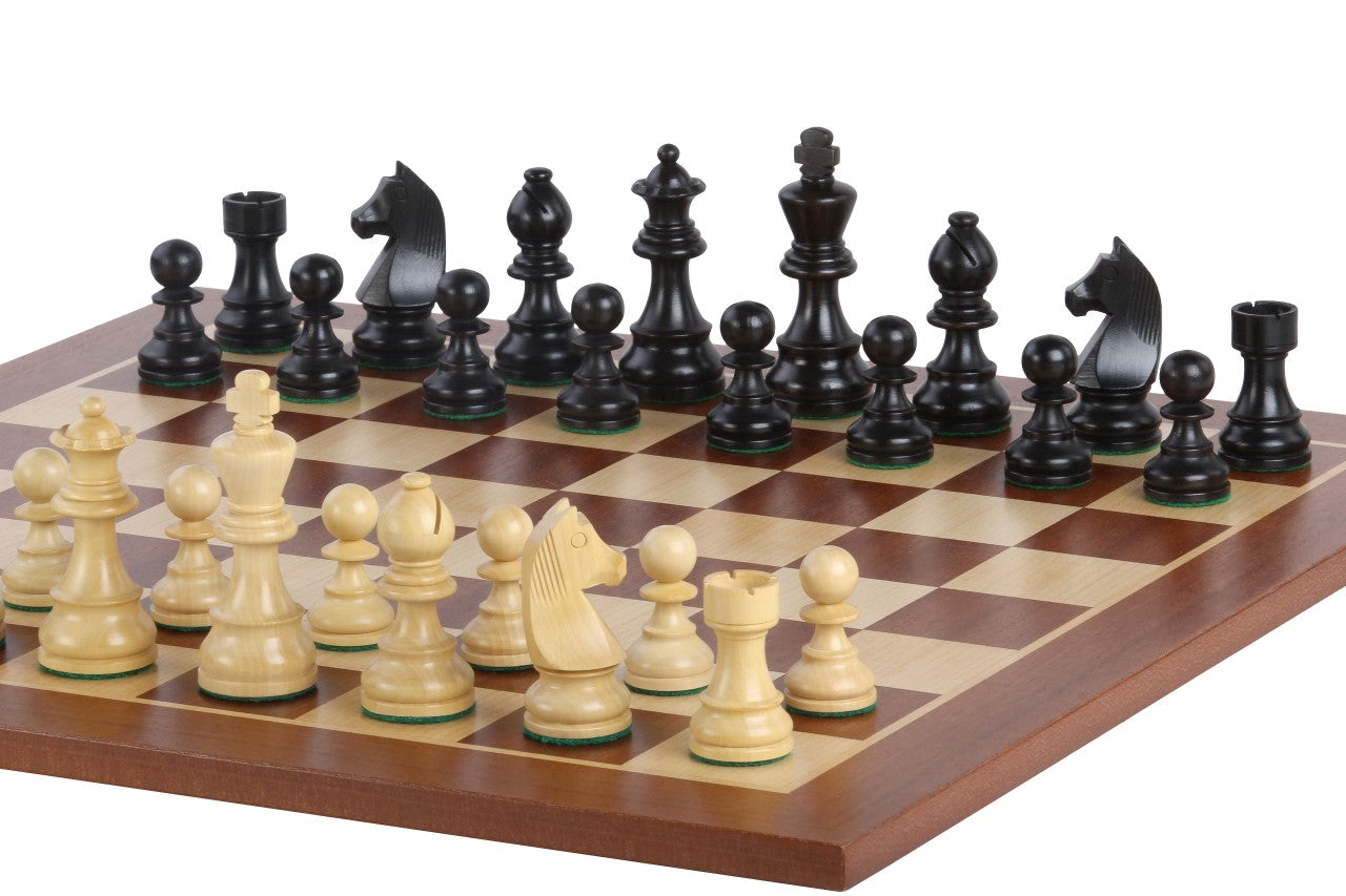 Zestaw szachowy Timeless - szachownica (pole 58mm), figury (król 96 mm) - 4250277f961fca20bbd6c941838d5d38