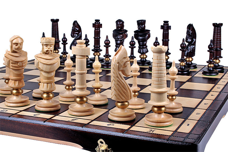 Juego de ajedrez de madera con detalles de latón 62 x 61,5 cm Versalles - Juego de ajedrez de madera con detalles de latón 62 x 61,5 cm Versalles