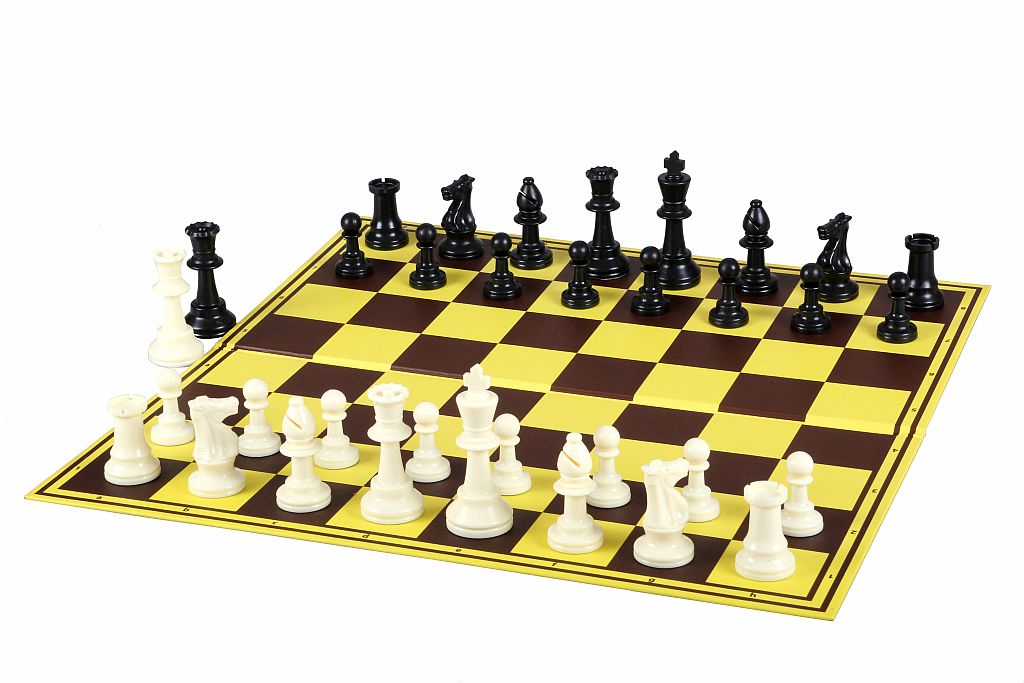 Turnier-Schachbrett aus Pappe, gelb/braun, matte, abwaschbare Oberfläche - Turnier-Schachbrett aus Pappe, gelb/braun, matte, abwaschbare Oberfläche