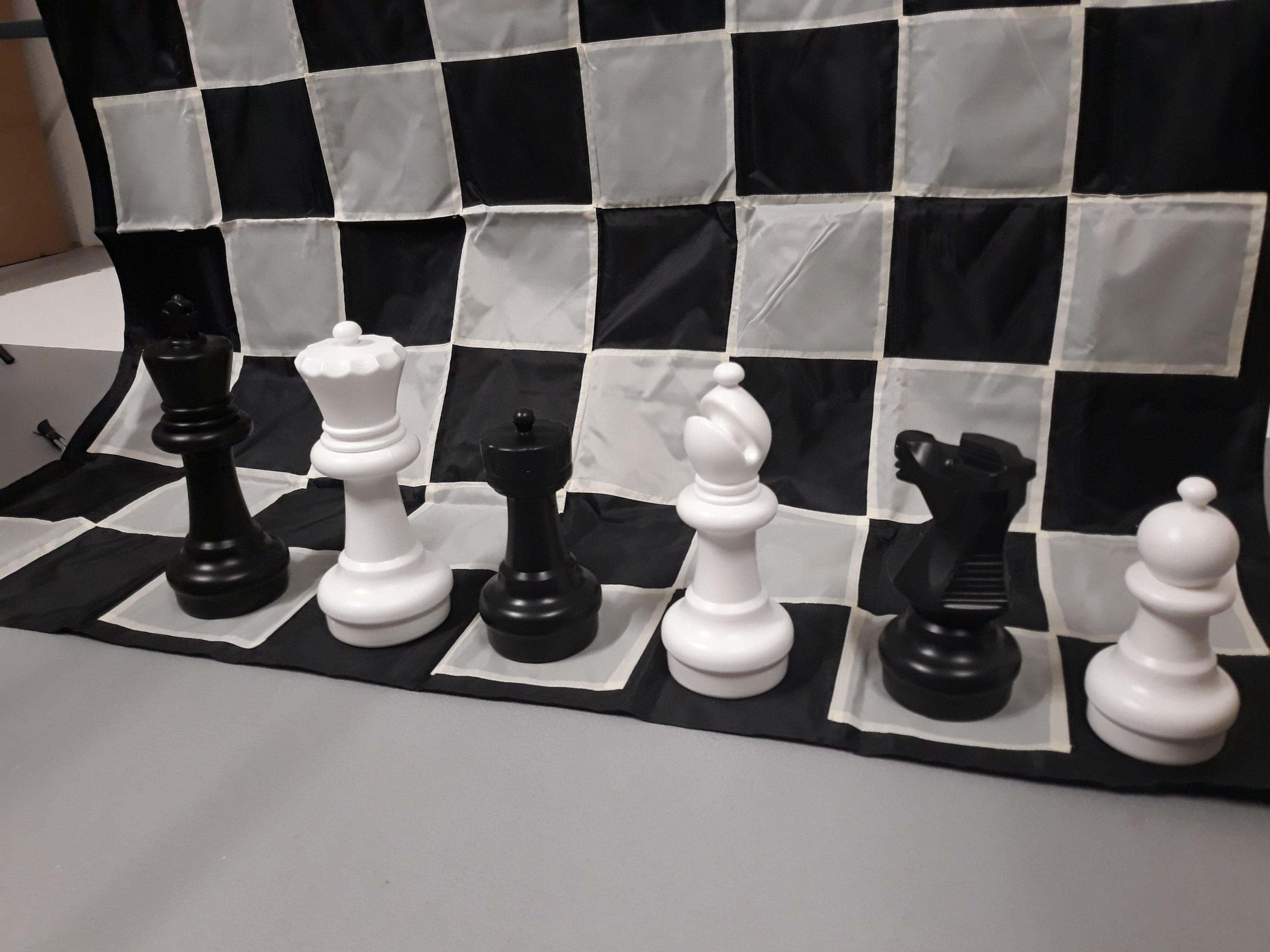 Juego de ajedrez para exterior / jardín (rey 30 cm) - piezas + tablero de ajedrez de nylon - Juego de ajedrez para exterior / jardín (rey 30 cm) - piezas + tablero de ajedrez de nylon
