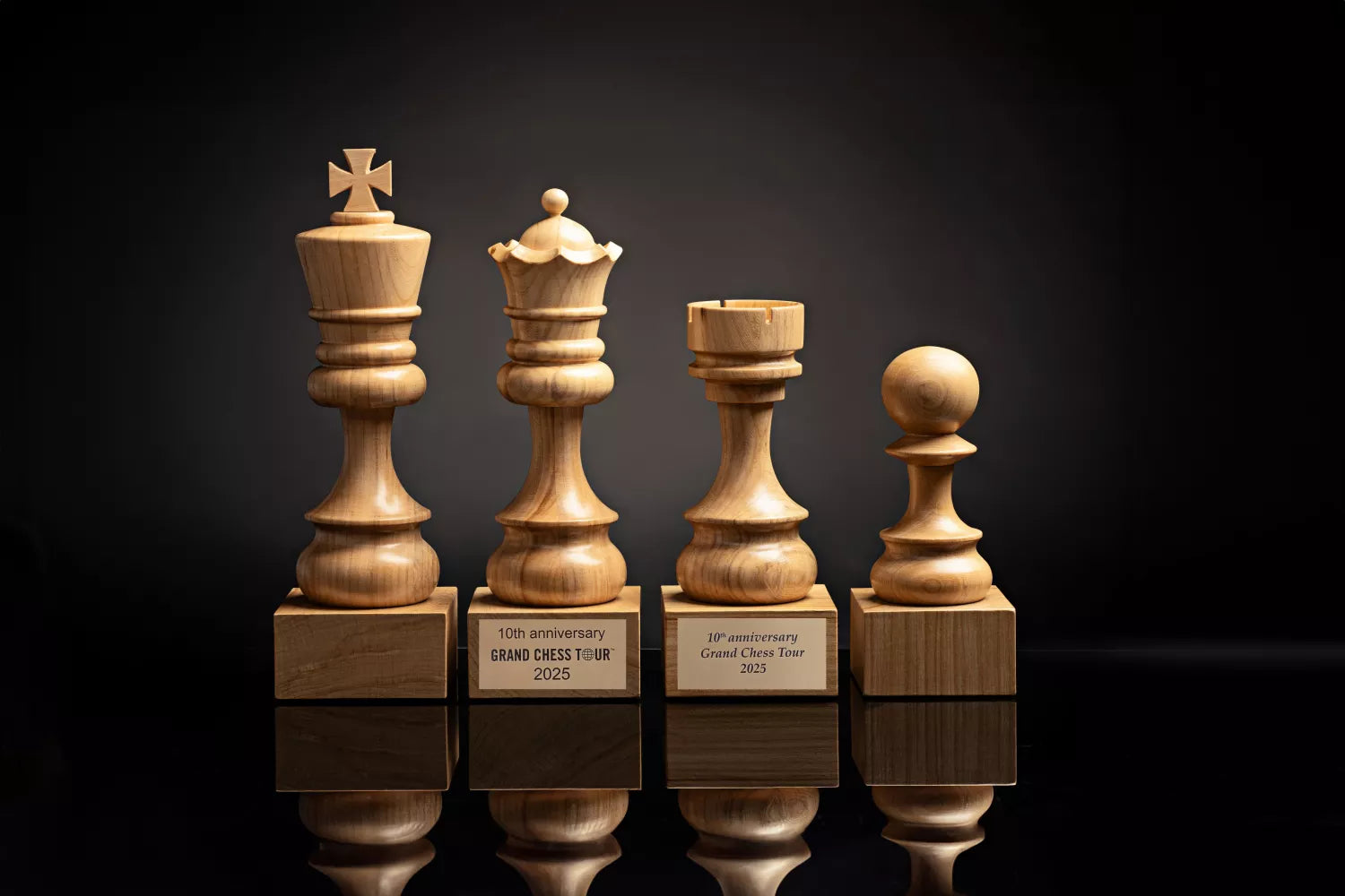 Wooden Chess Trophie - White King - Wooden Chess Trophie - White King