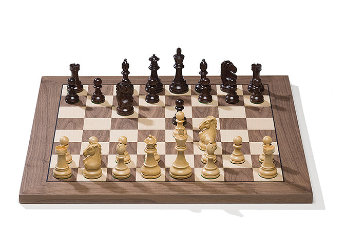 szachownica-elektroniczna-dgt-usb-orzech-klon-figury-royal-chca13setroyal_dd6795c7-6c62-4b85-9299-48177e319d93.jpg