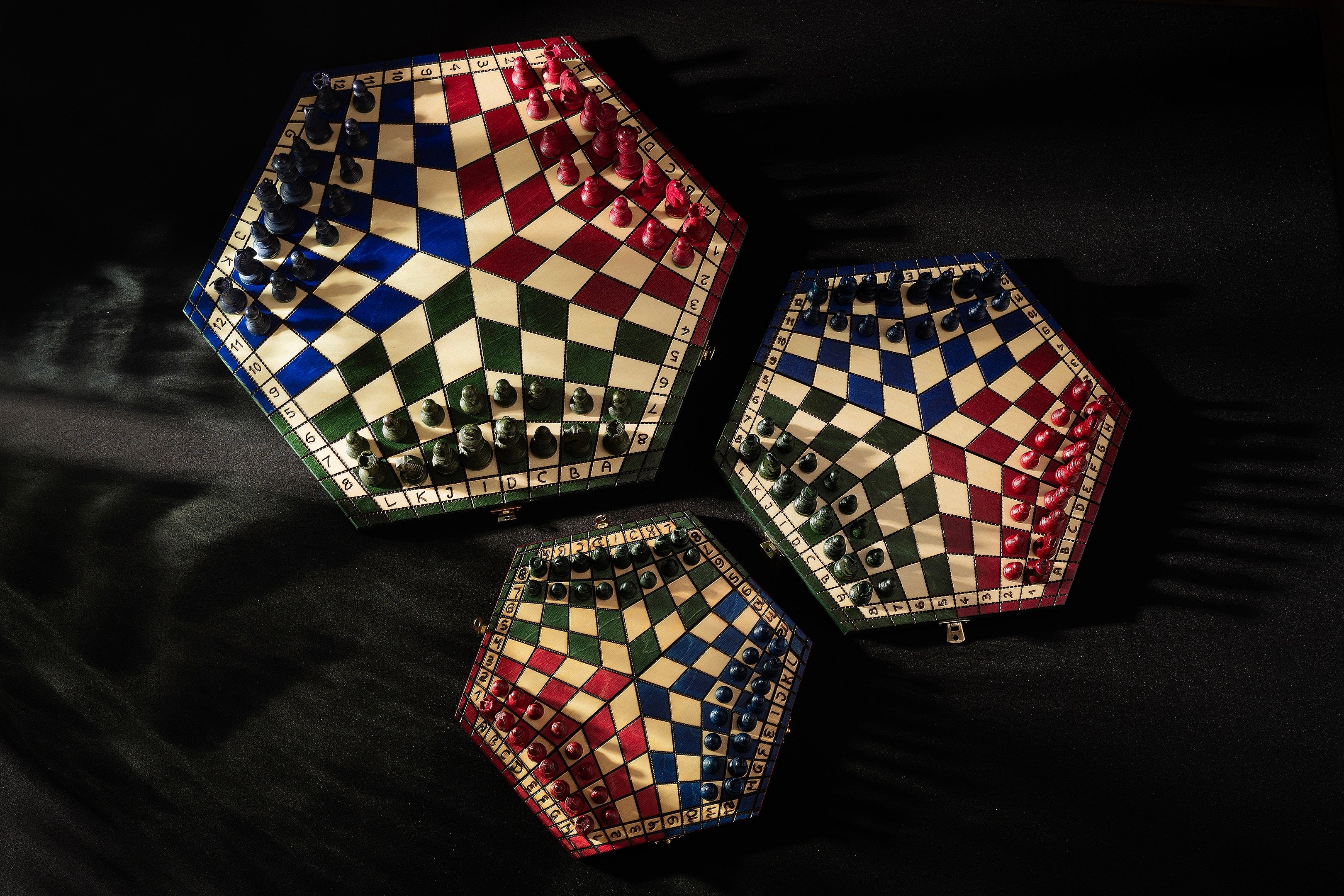 Ajedrez para tres jugadores - mediano (tricolor) - Ajedrez para tres jugadores - mediano (tricolor)